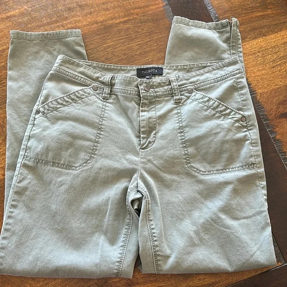 Talbots capri pants size 4 sage green - Picture 1 of 6